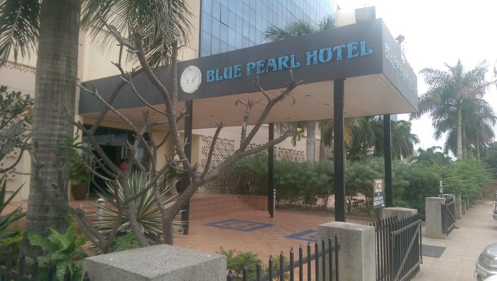 Blue Pearl Hotel & Apartments Dar es Salaam Exterior foto
